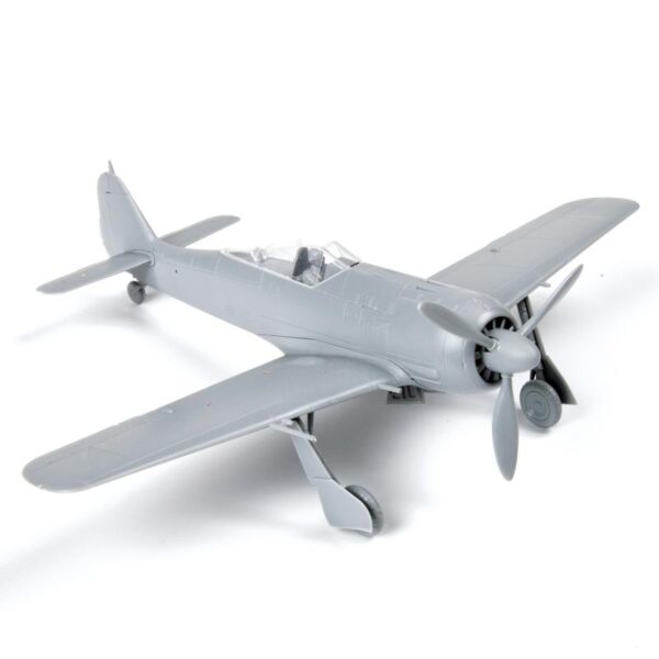 Focke- Wulf Fw-190 A4 1:72 Zvezda 7304 - Imagen 9