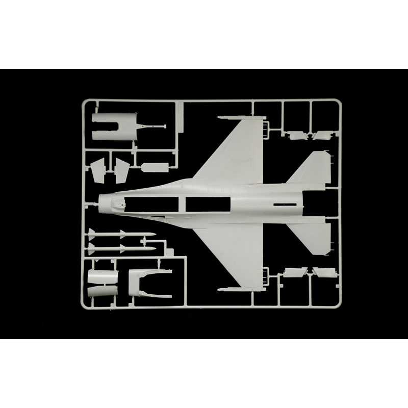 Maquette Italeri F-16A Fighting Falcon – Modèle Réduit à Assembler – Échelle 1:48 – À Partir De 14 Ans