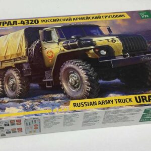 3654 - ZVEZDA - 1/35 - Ural 4320 Truck