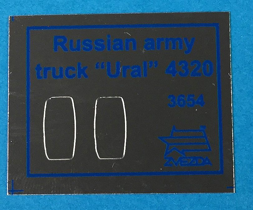 3654 - ZVEZDA - 1/35 - Ural 4320 Truck - Imagen 14