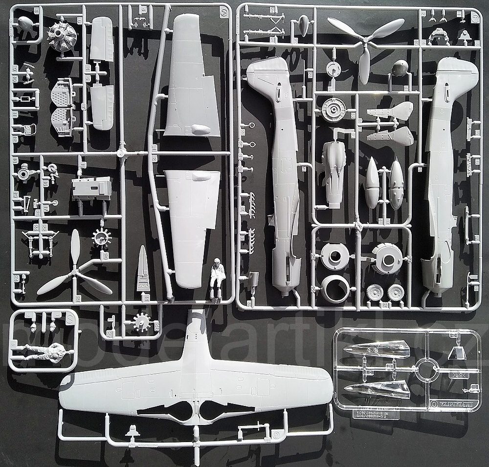 1/48 Fw190 D-9 JV44 & Citroen 11CV - Tamiya - Imagen 3