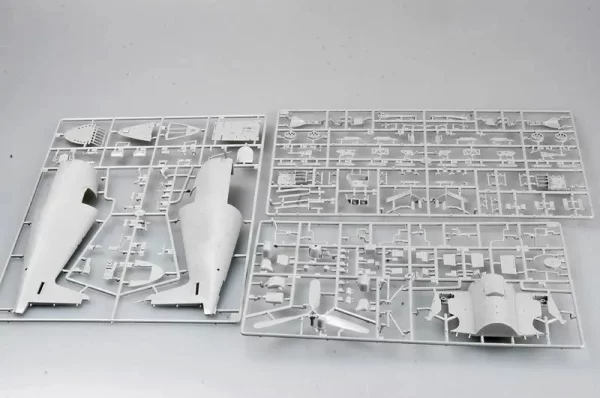 TRUMPETER 1:32 - F6F-5 Hellcat - Imagen 4